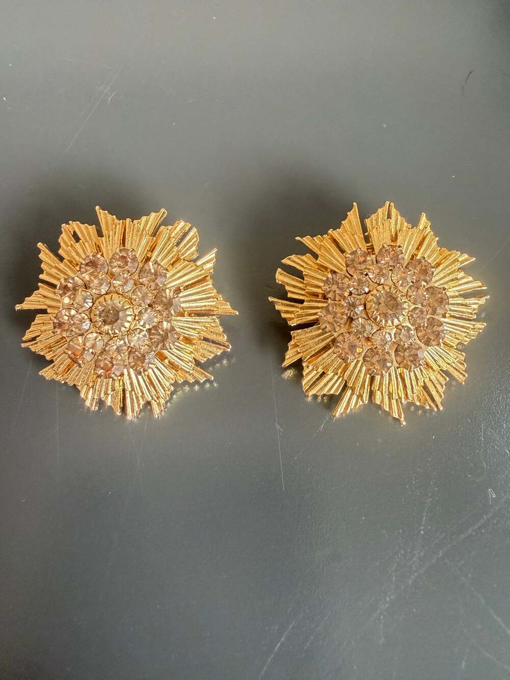 Vintage Gold Tone Chrysanthemum Flower Clip on Earrings Starburst Layered MCM